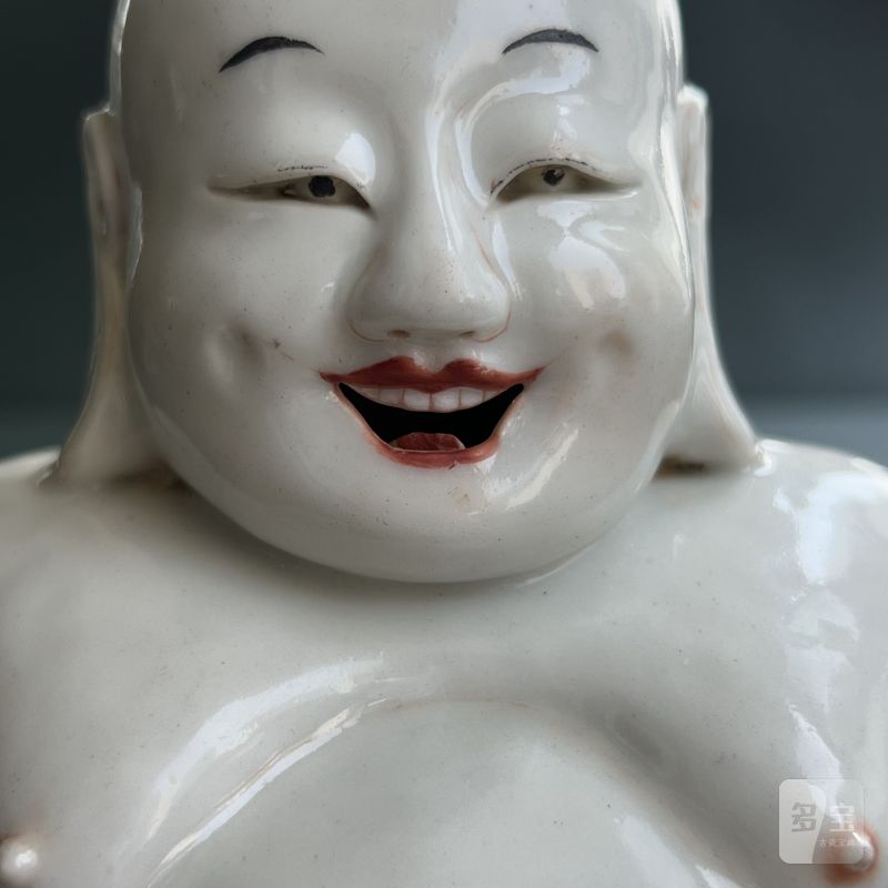 清雍正 粉彩瓷塑弥勒像 - 图9